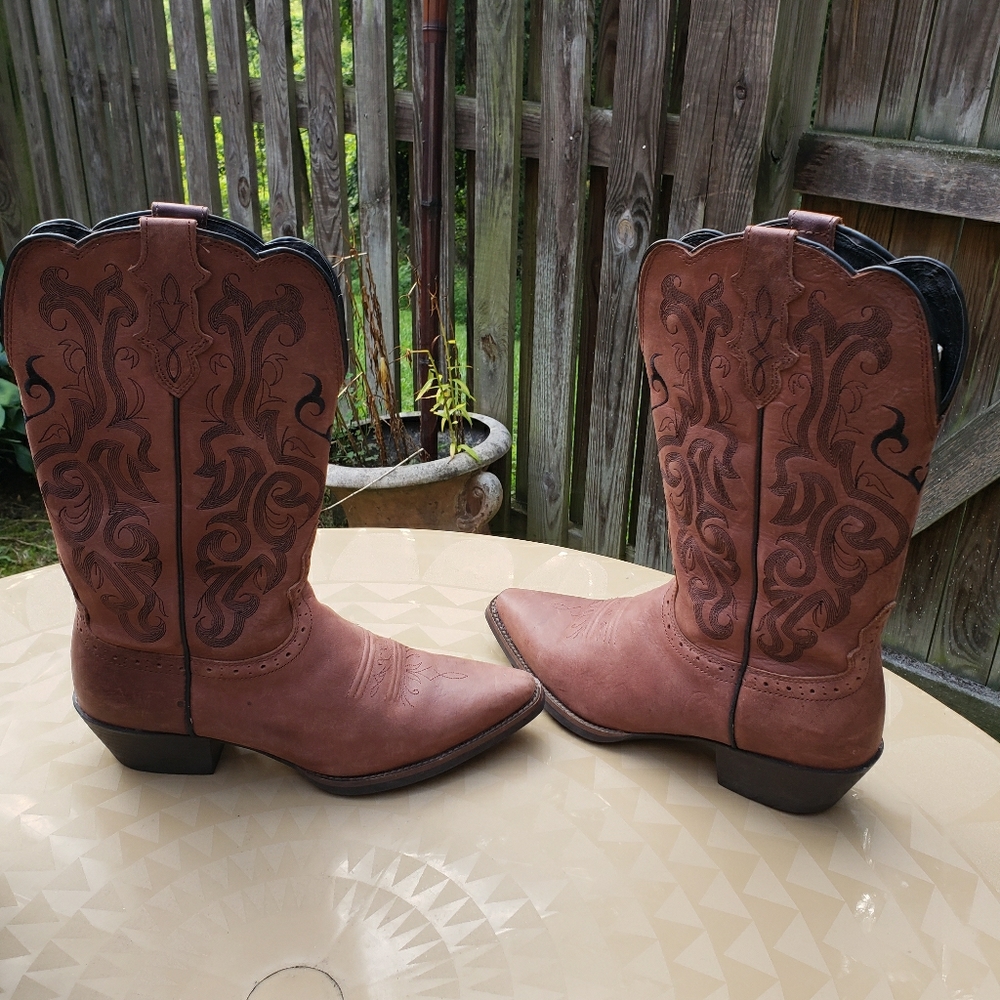 Justin women cowboy boots - Picture 1 of 3